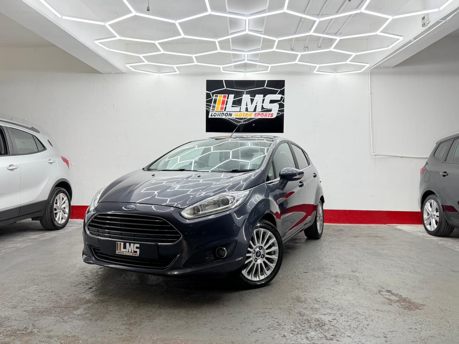 Used Ford Fiesta 2013 for sale - 77094677: Photo 3