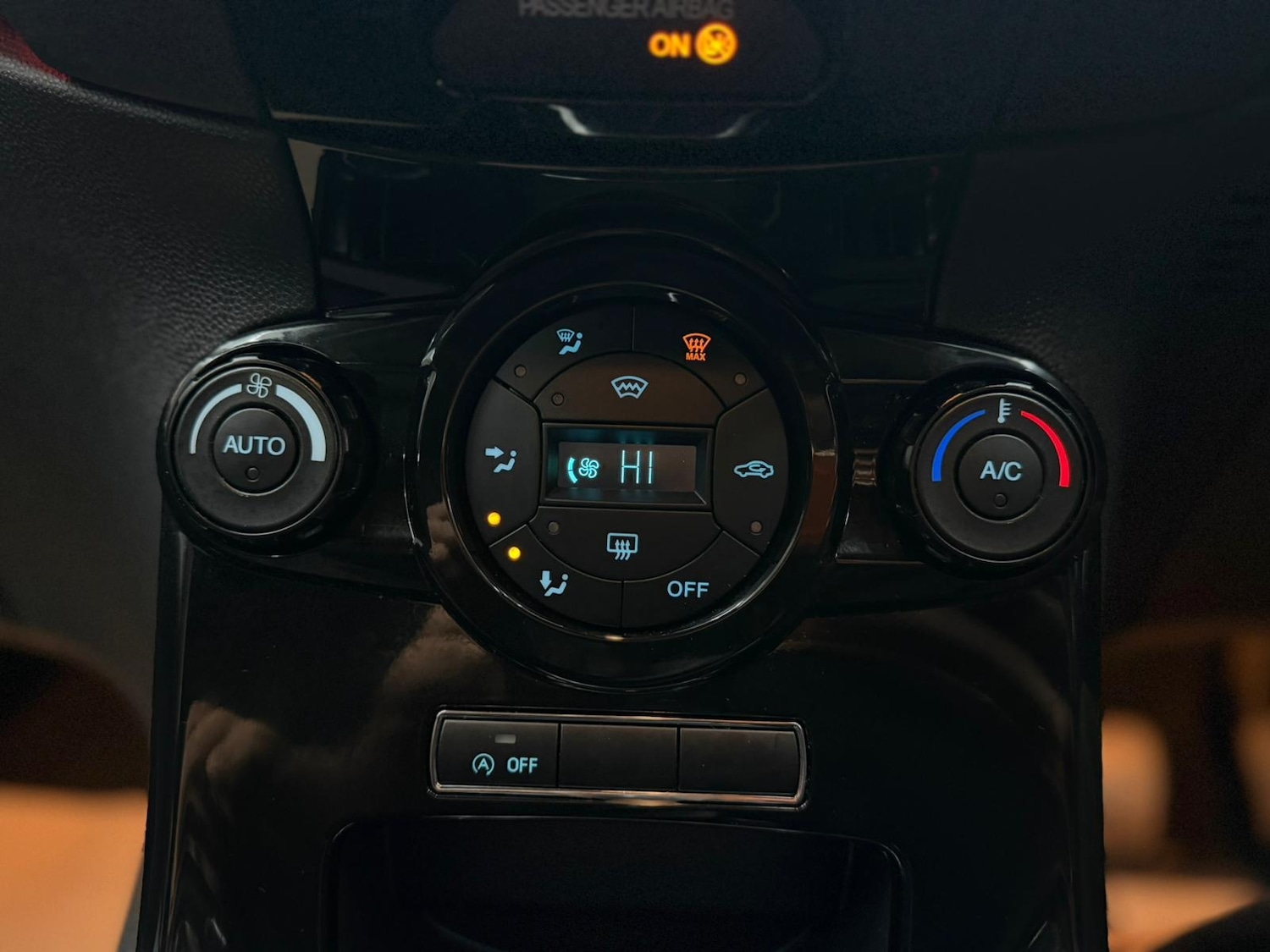 Used Ford Fiesta 2013 for sale - 77094677: Photo 43