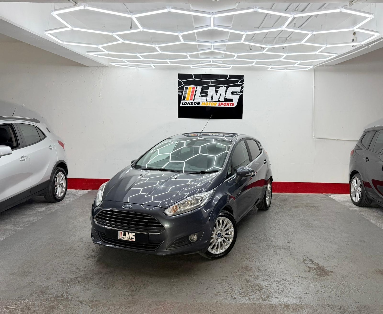 Used Ford Fiesta 2013 for sale - 77094677: Photo 6