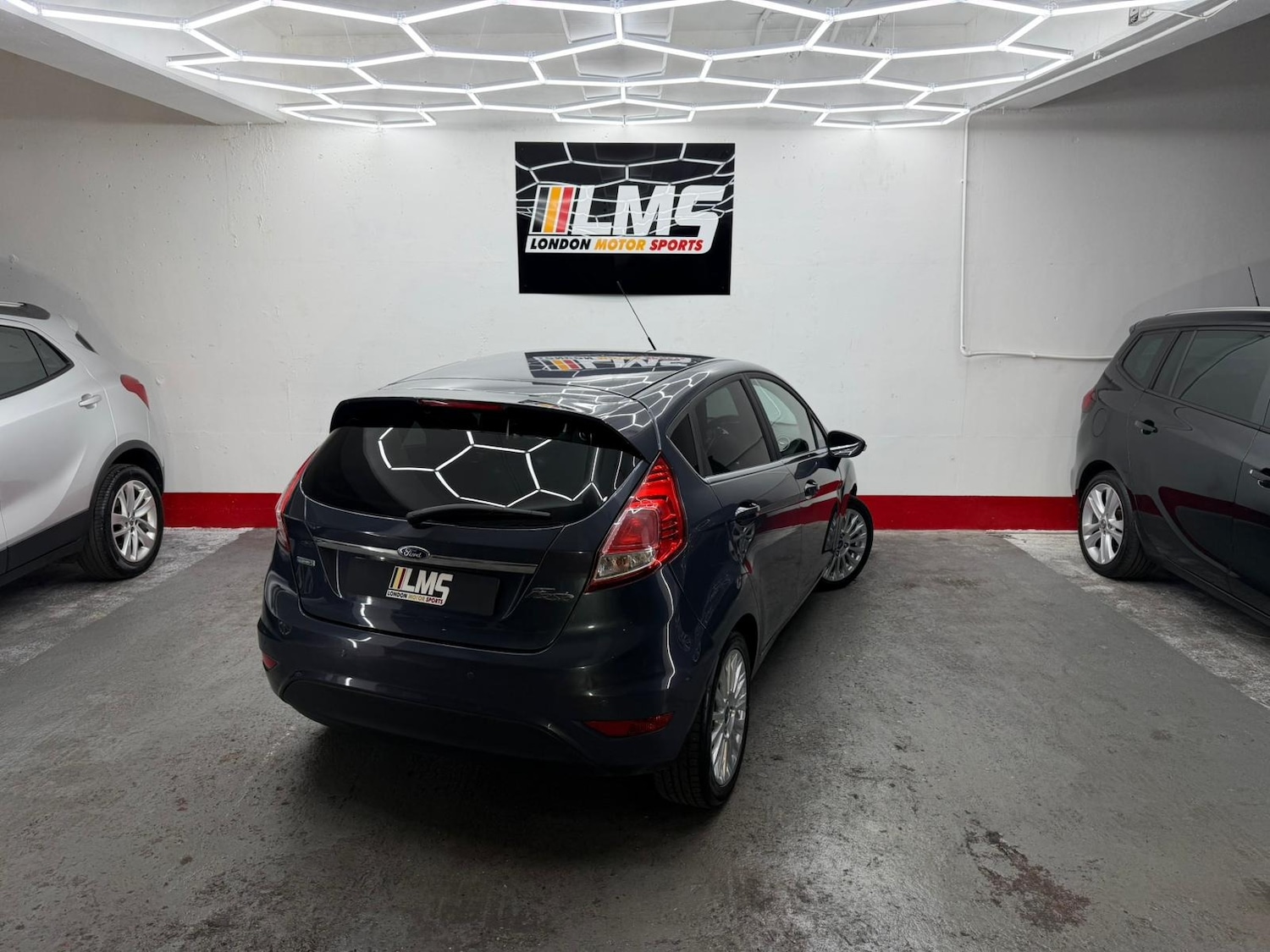 Used Ford Fiesta 2013 for sale - 77094677: Photo 65