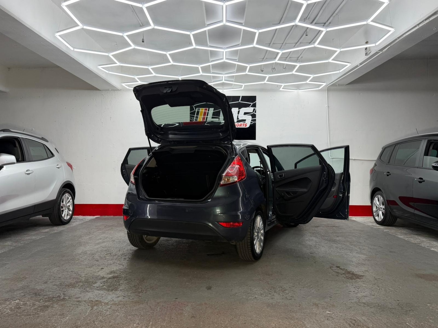 Used Ford Fiesta 2013 for sale - 77094677: Photo 74