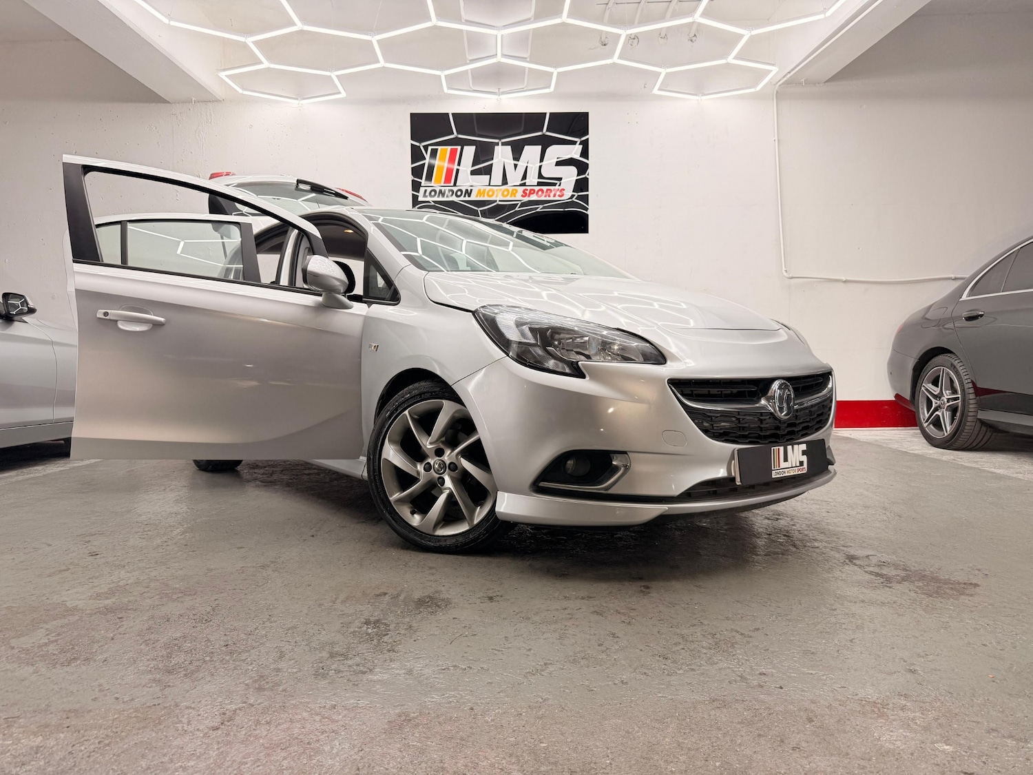 Used Vauxhall Corsa 2018 for sale - 76862436: Photo 23