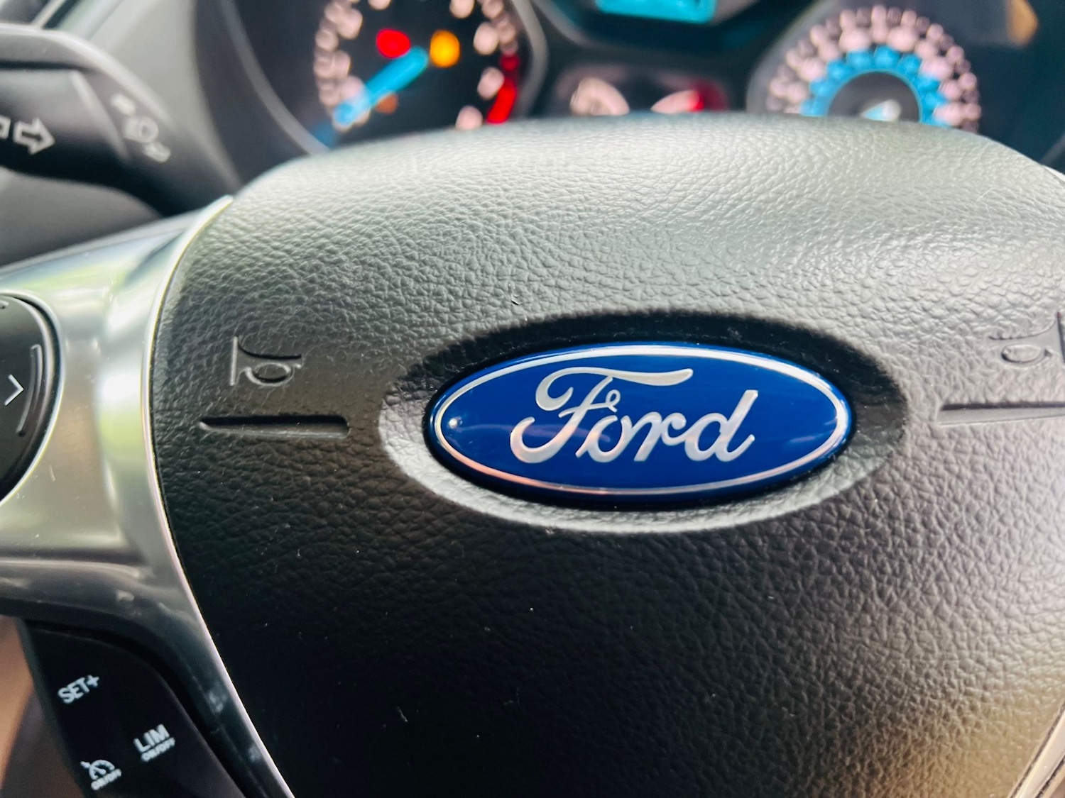 Used Ford Kuga 2013 for sale - 76252816: Photo 47