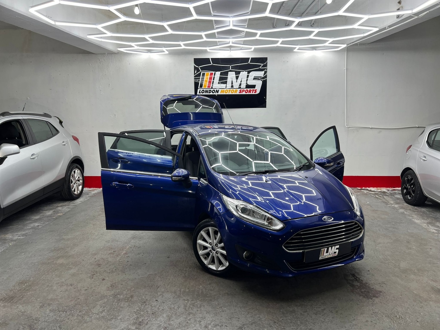 Used Ford Fiesta 2016 for sale - 77447656: Photo 41