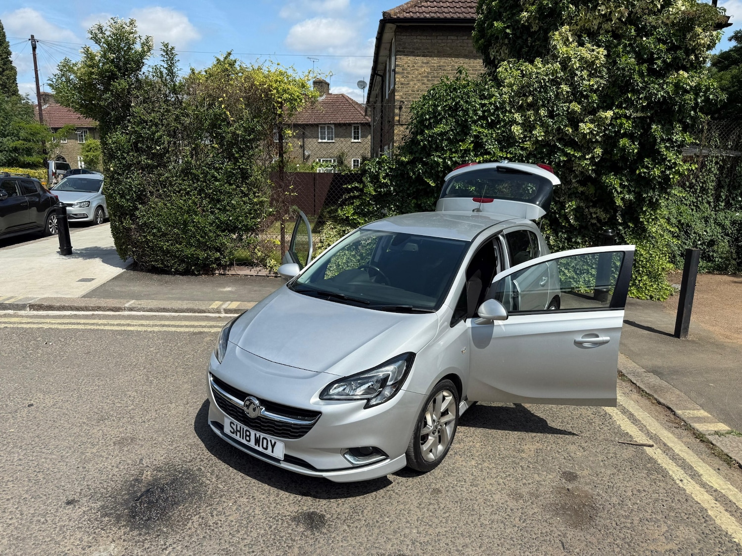 Vehicle 29