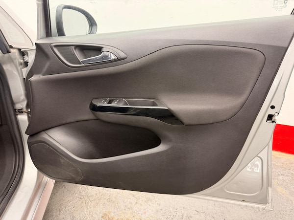 Used Vauxhall Corsa 2018 for sale - 75179375: Photo 9