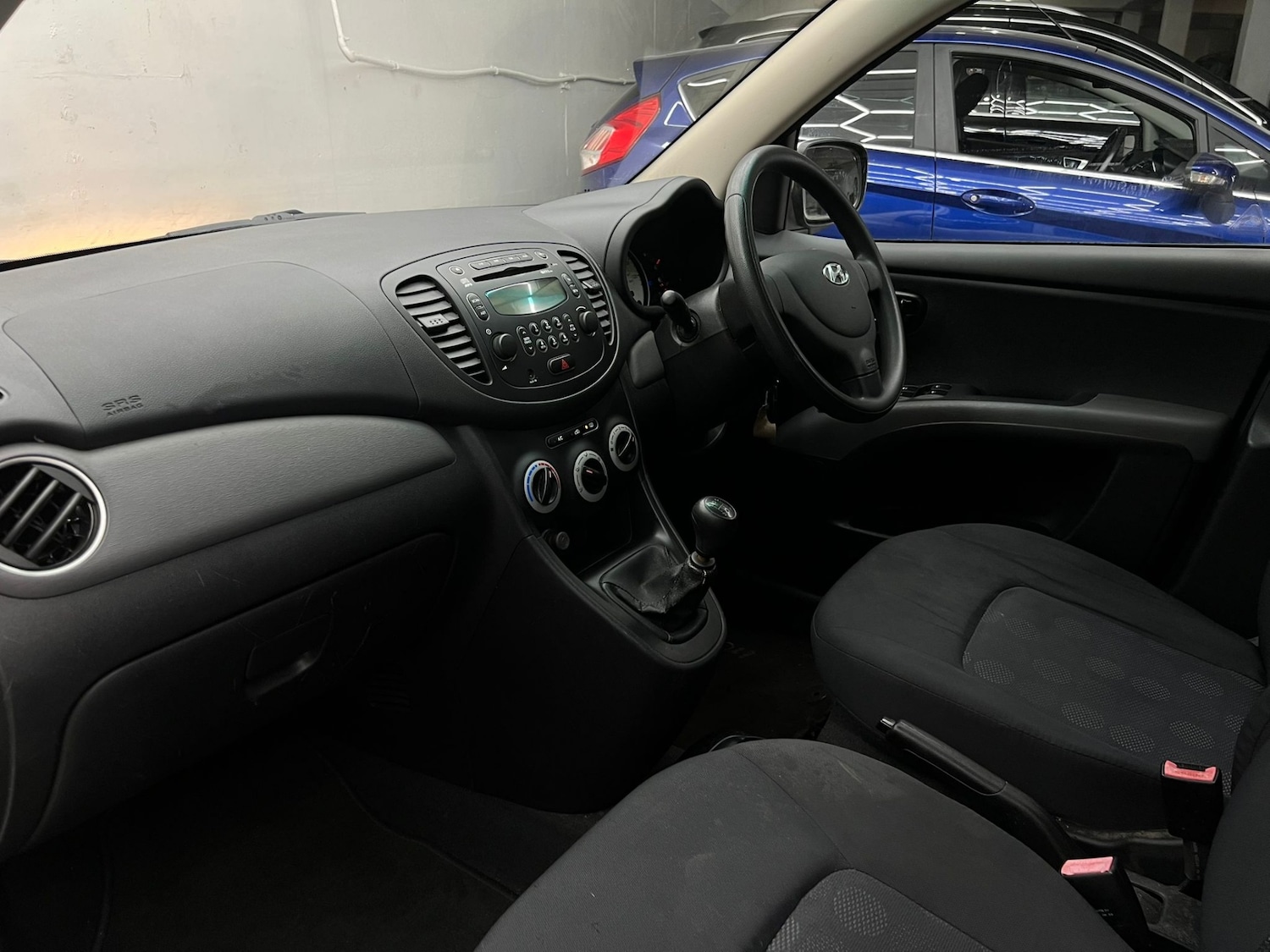 Used Hyundai i10 2011 for sale - 77555468: Photo 37