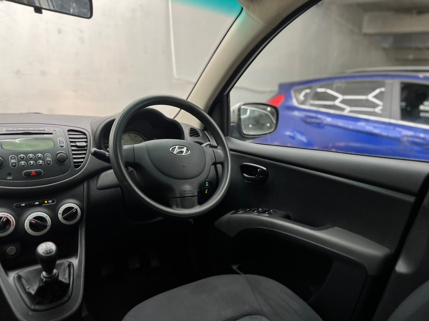 Used Hyundai i10 2011 for sale - 77555468: Photo 38