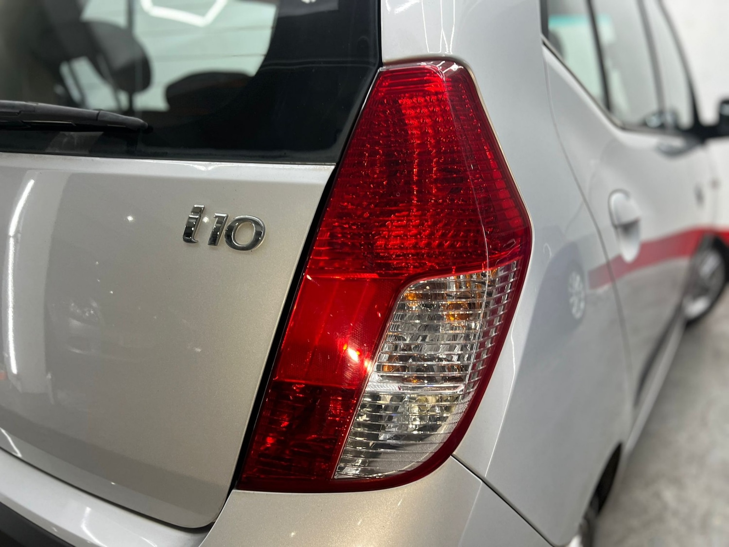 Used Hyundai i10 2011 for sale - 77555468: Photo 58