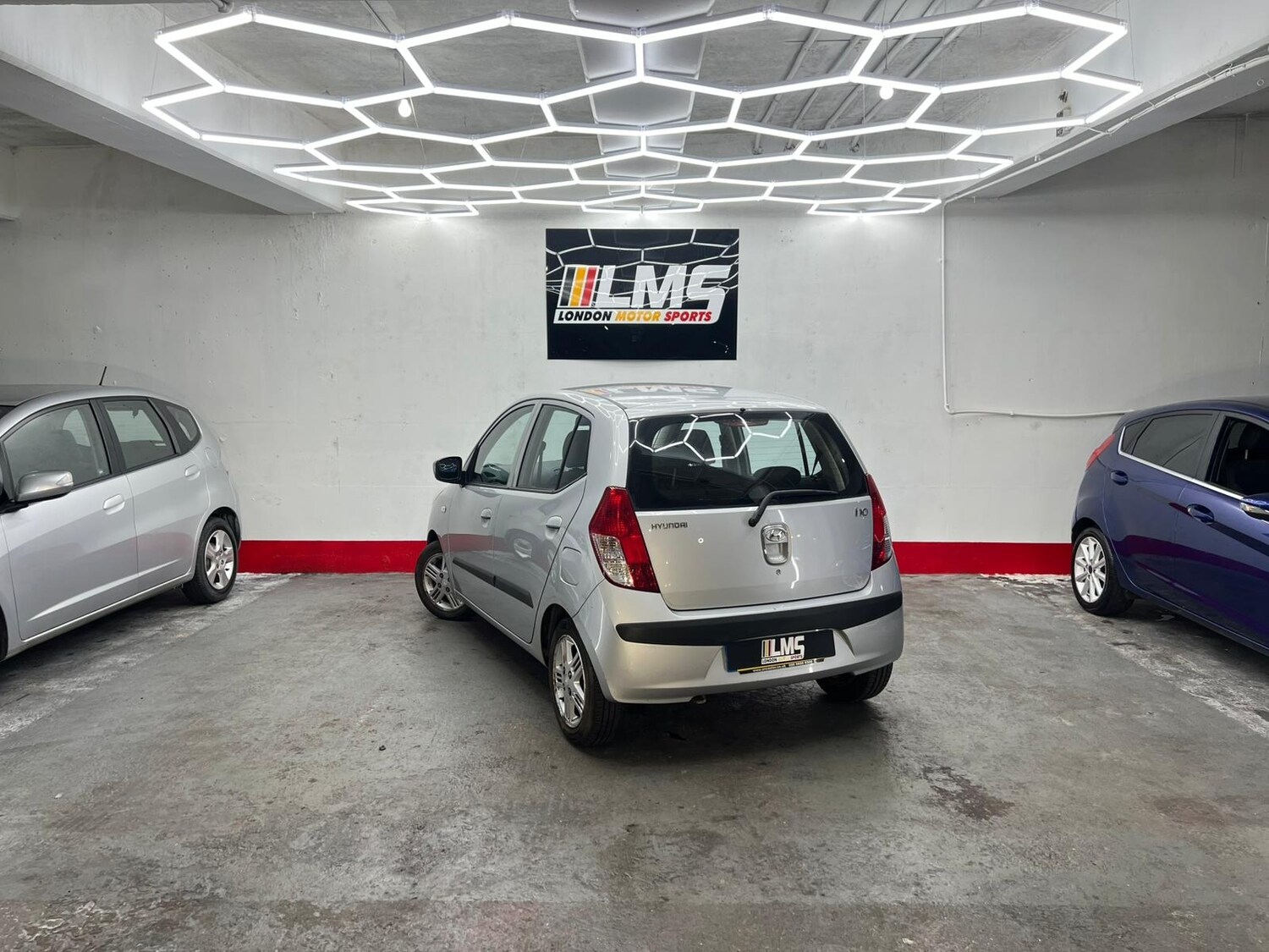 Used Hyundai i10 2011 for sale - 77555468: Photo 66