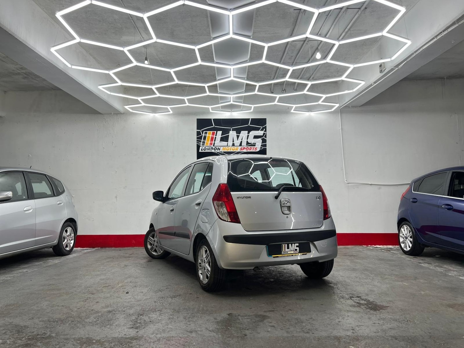 Used Hyundai i10 2011 for sale - 77555468: Photo 67