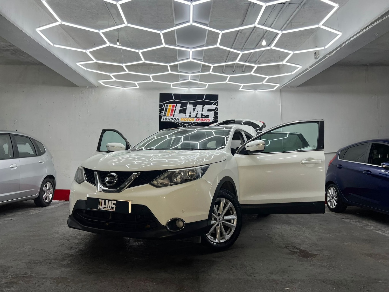 Used Nissan Qashqai 2014 for sale - 77545075: Photo 23