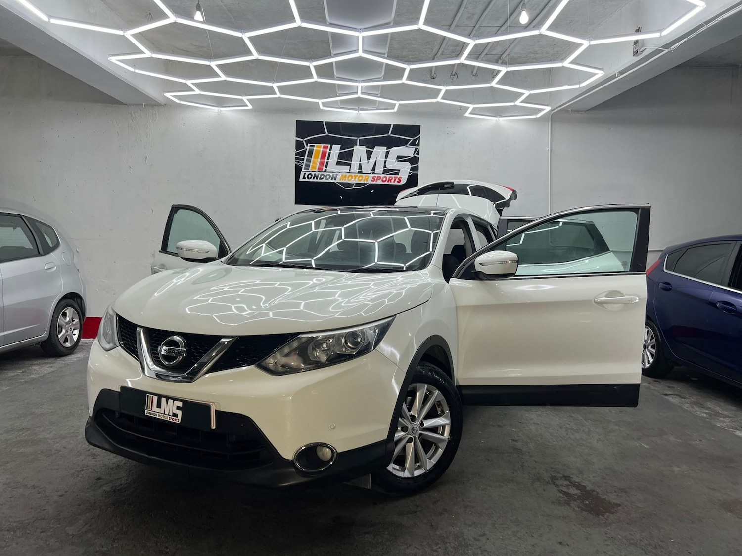 Used Nissan Qashqai 2014 for sale - 77545075: Photo 24