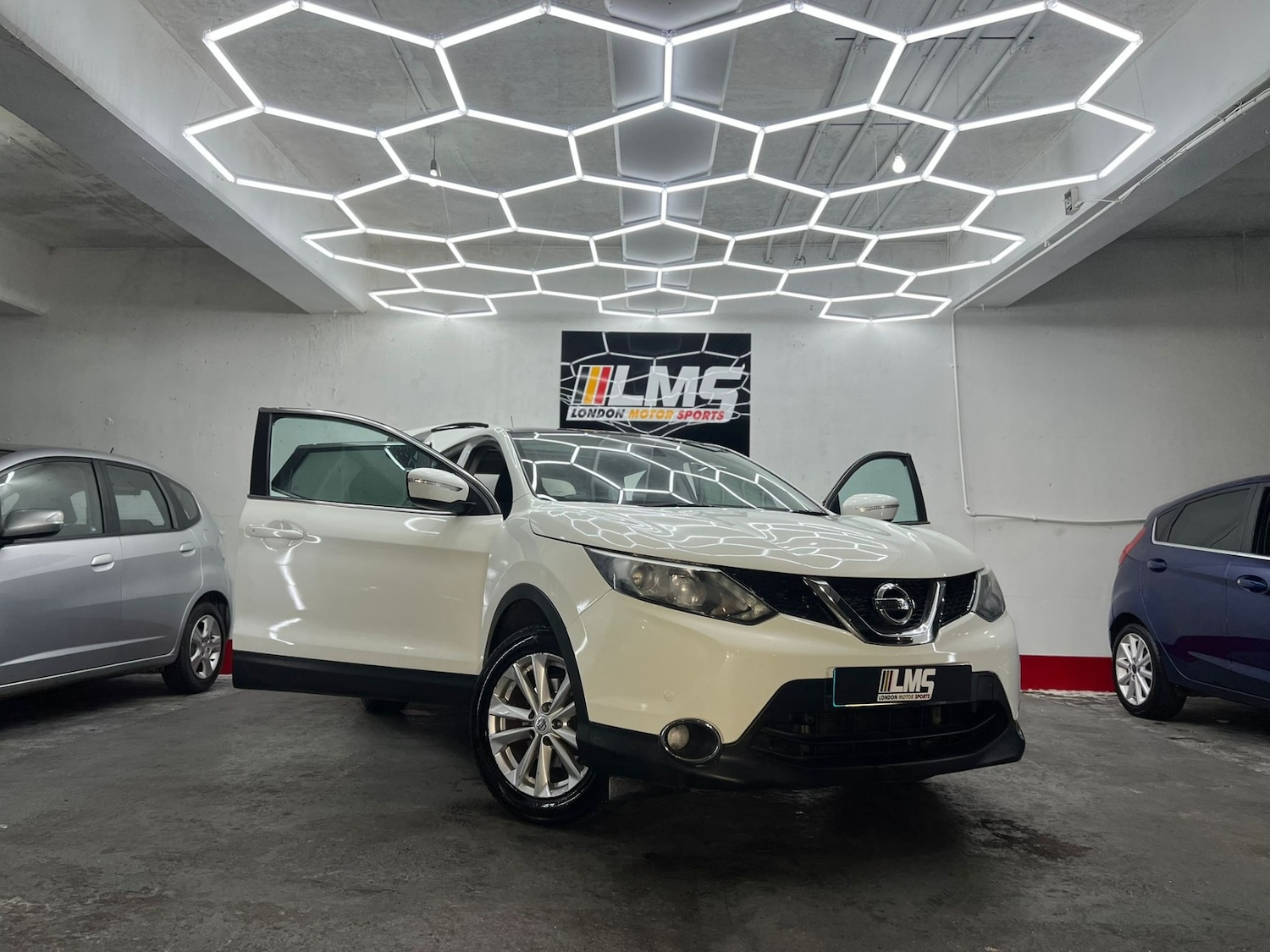 Used Nissan Qashqai 2014 for sale - 77545075: Photo 47