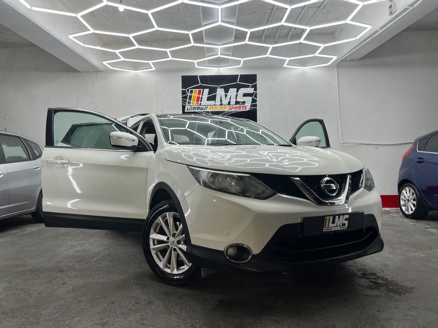 Used Nissan Qashqai 2014 for sale - 77545075: Photo 49