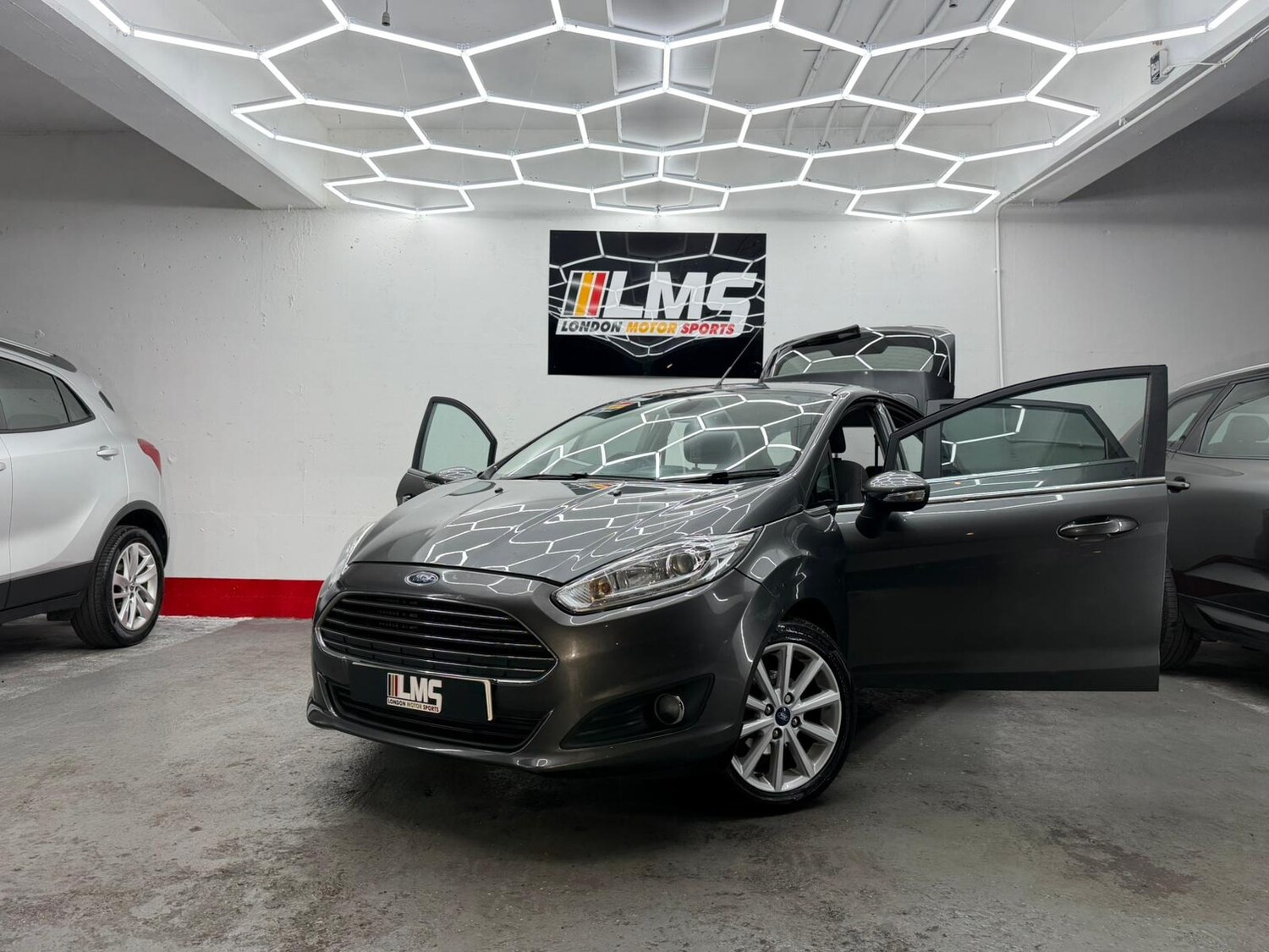 Used Ford Fiesta 2017 for sale - 77472804: Photo 14