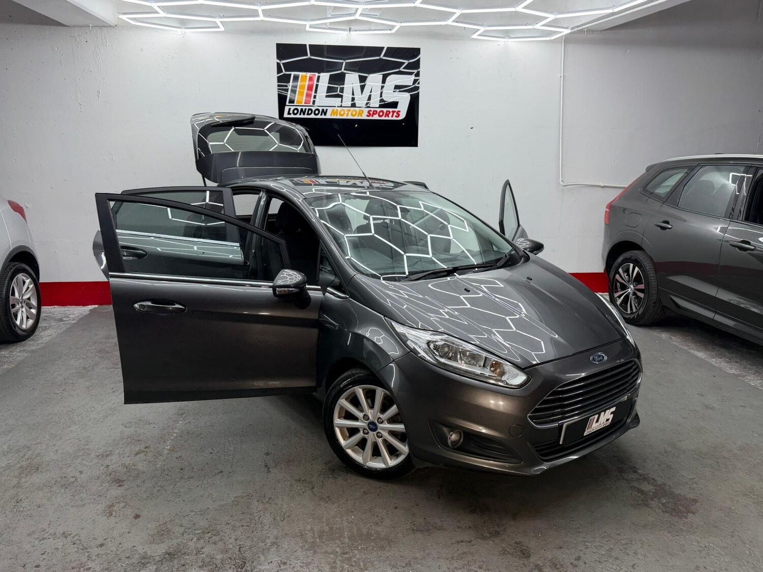Used Ford Fiesta 2017 for sale - 77472804: Photo 30