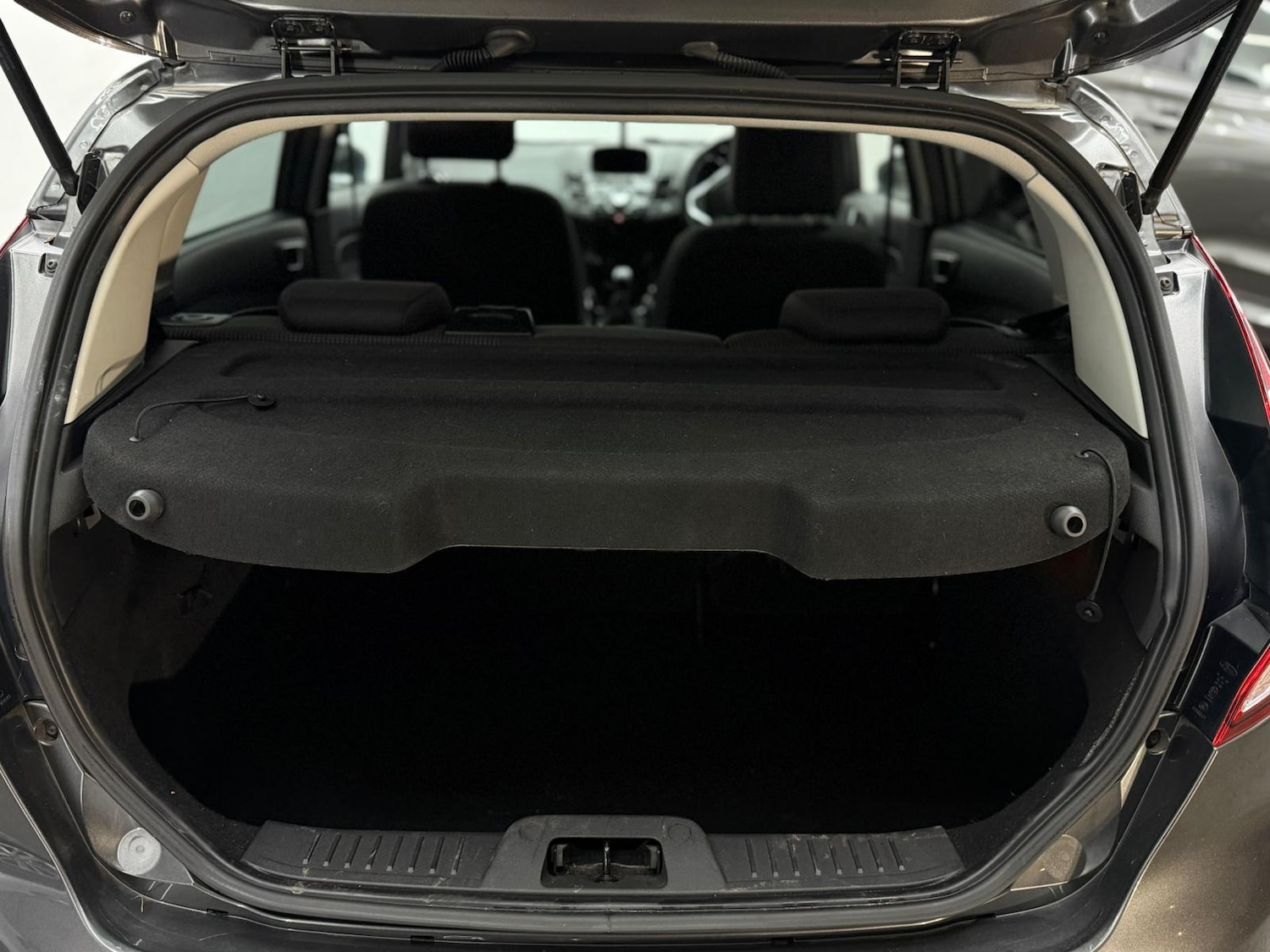 Used Ford Fiesta 2017 for sale - 77472804: Photo 82