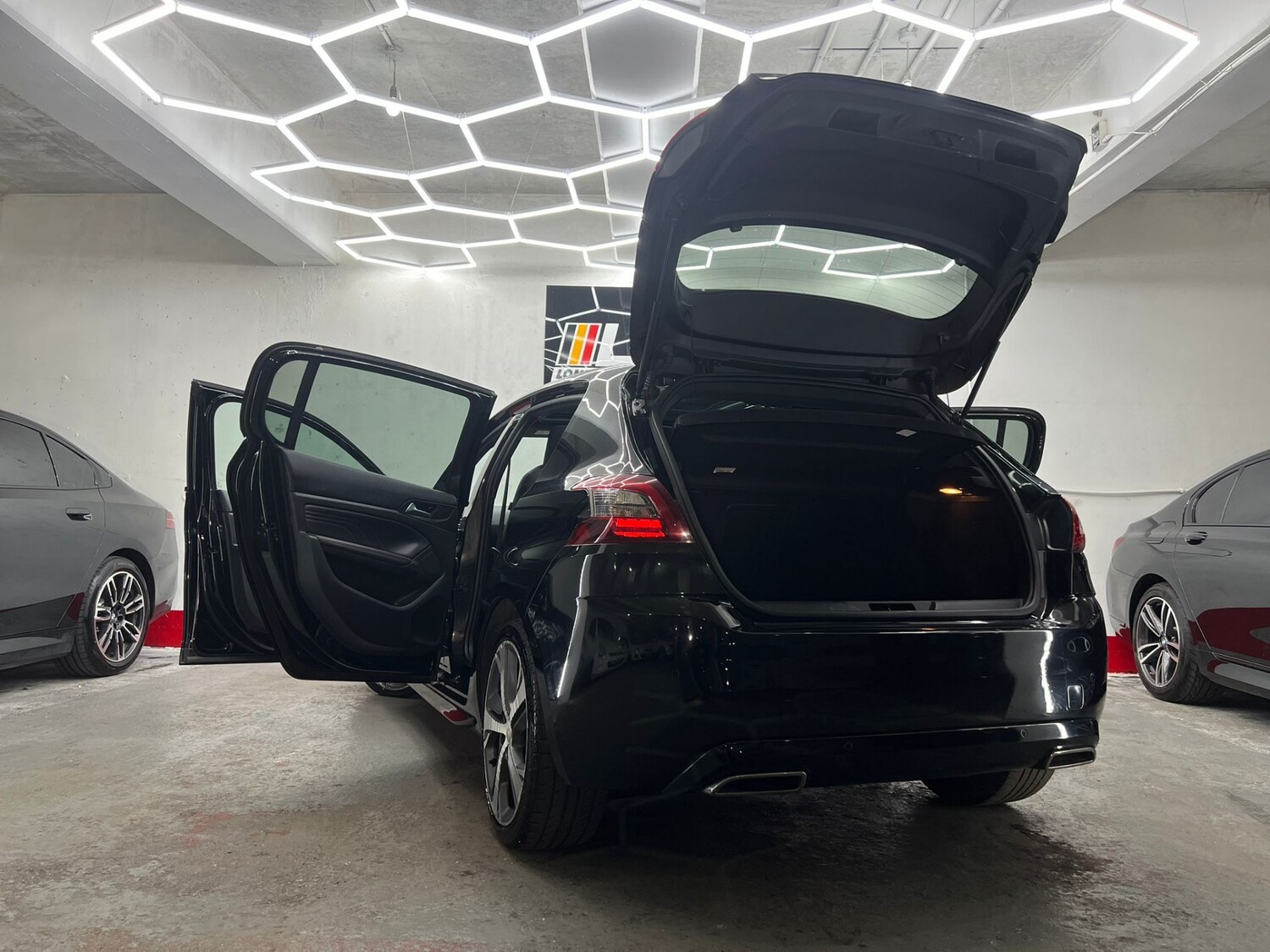 Used Peugeot 308 2018 for sale - 77701154: Photo 77