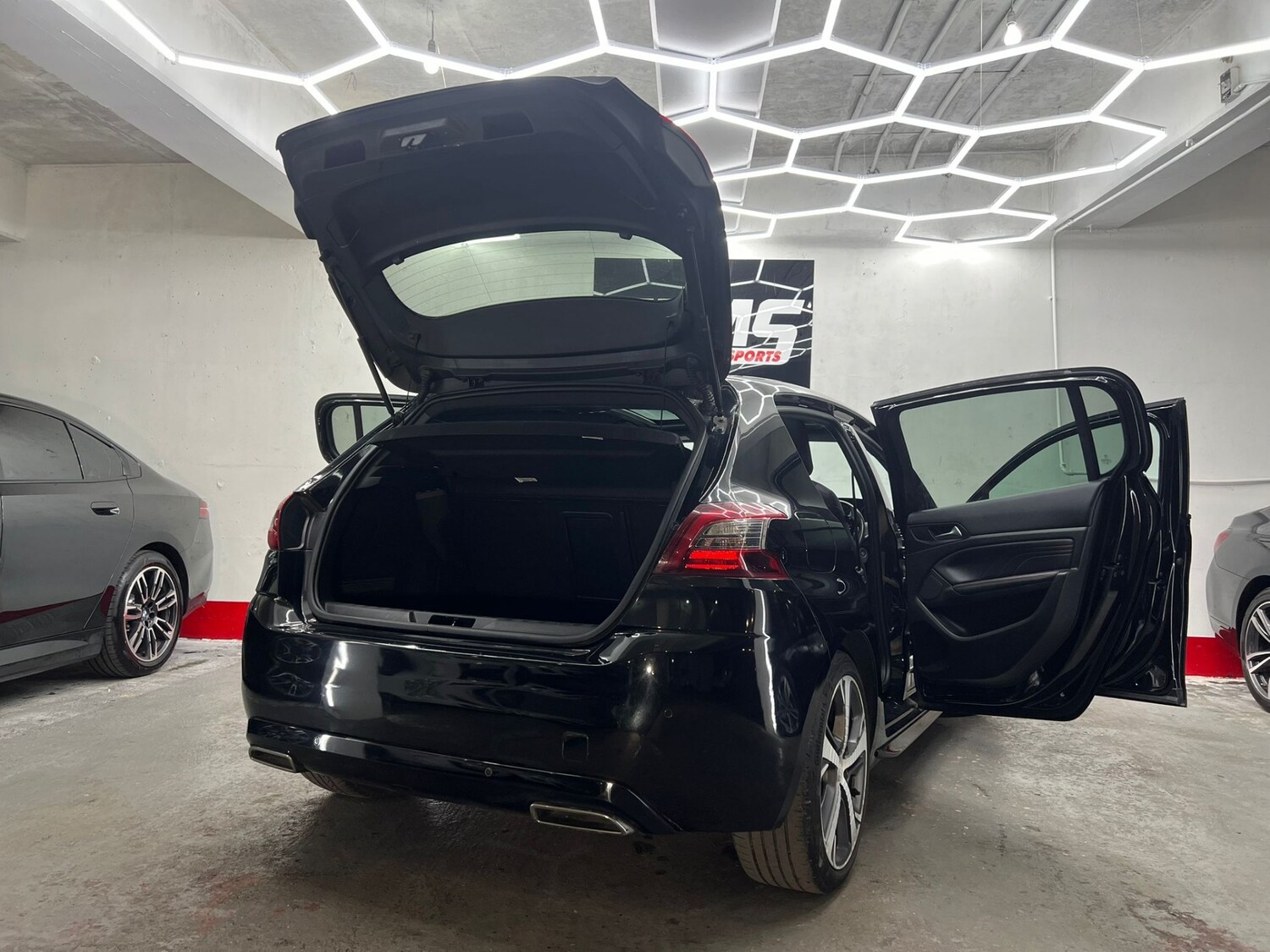 Used Peugeot 308 2018 for sale - 77701154: Photo 93