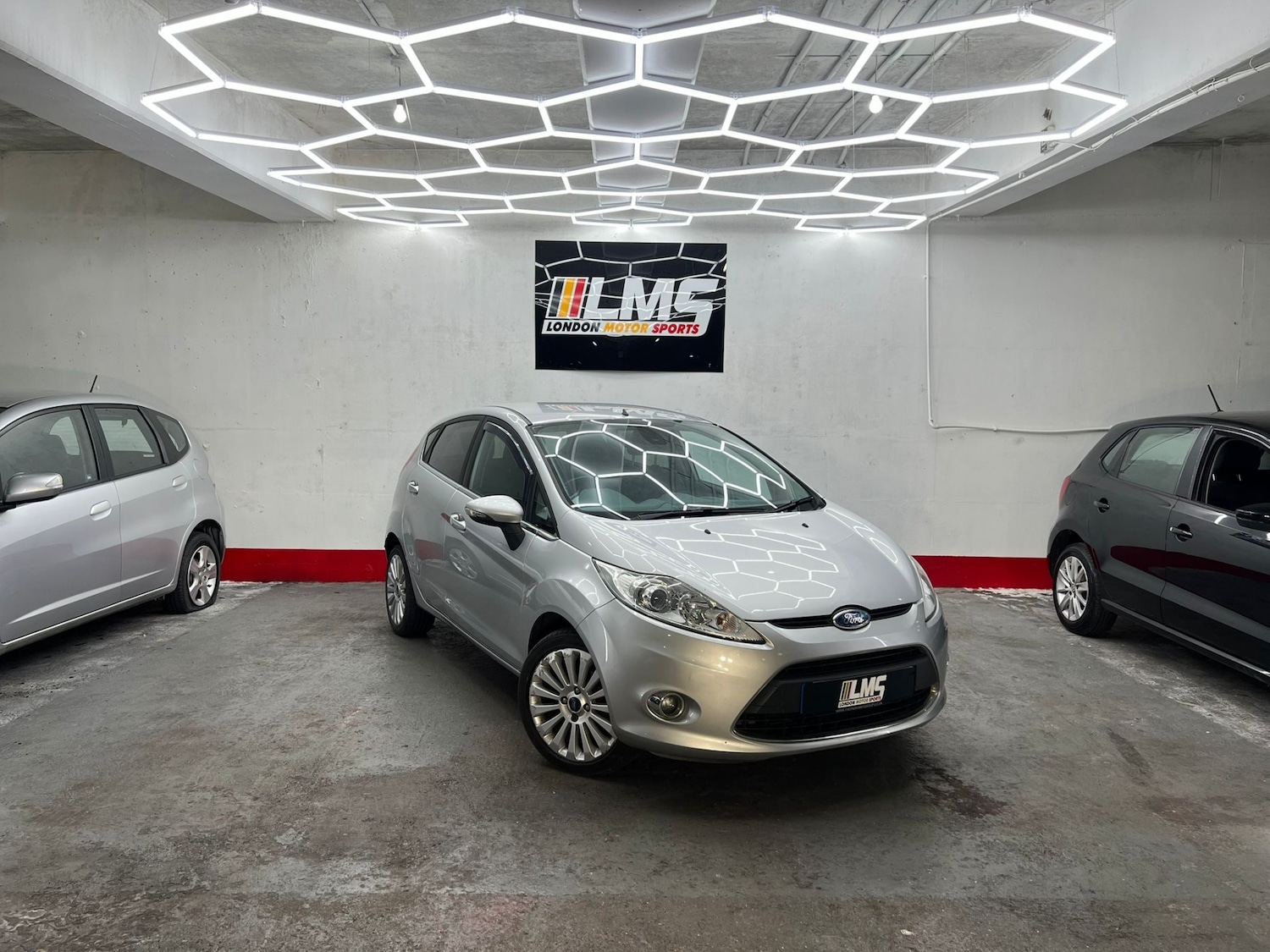 Used Ford Fiesta 2010 for sale - 77579809: Photo 26