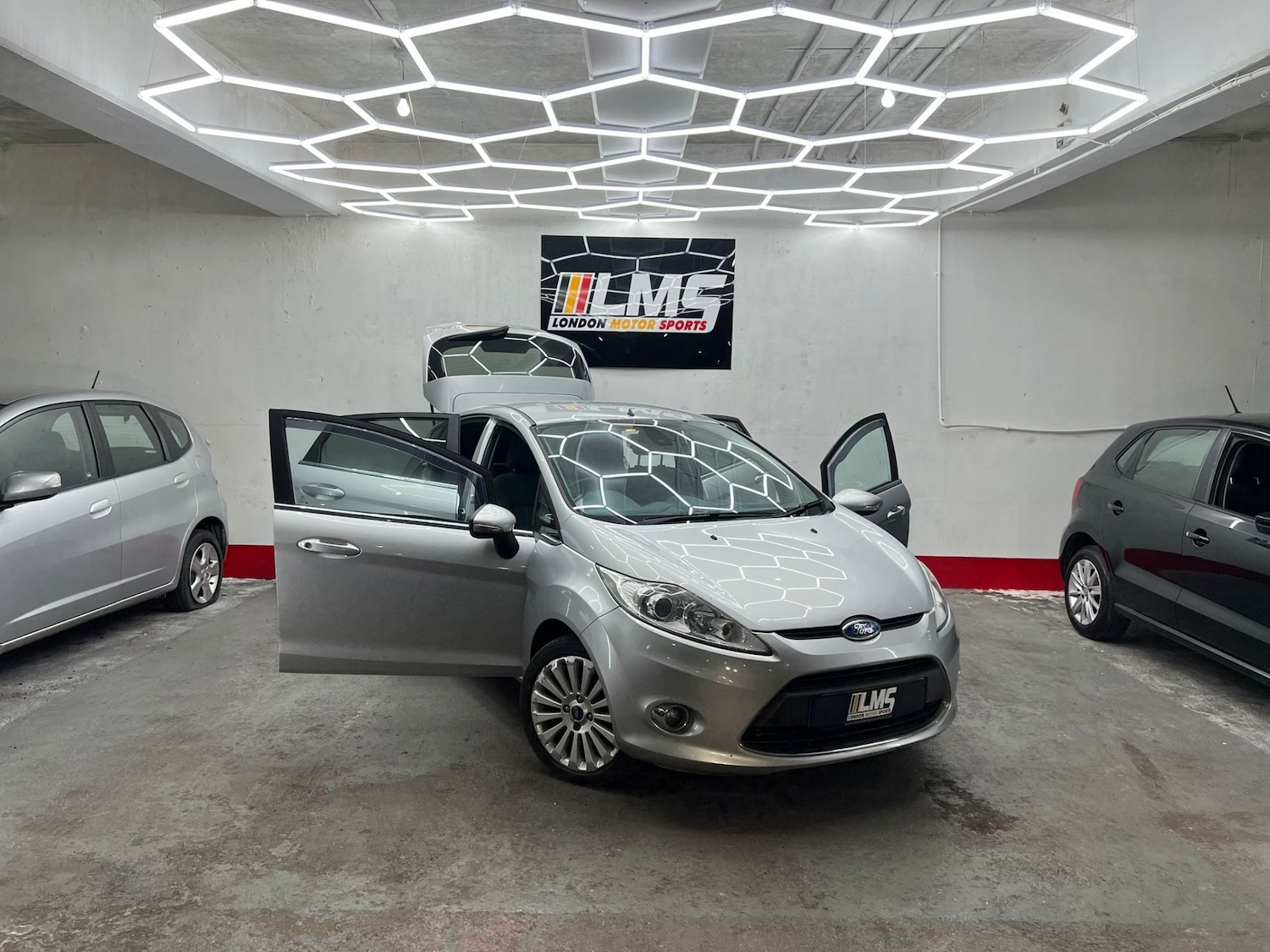 Used Ford Fiesta 2010 for sale - 77579809: Photo 37