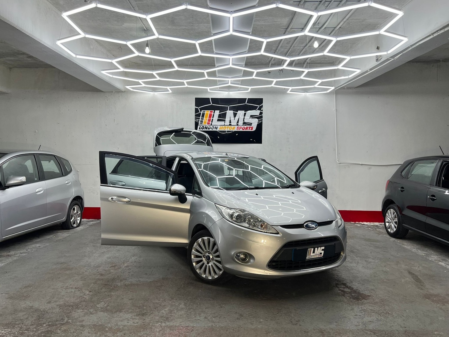 Used Ford Fiesta 2010 for sale - 77579809: Photo 39