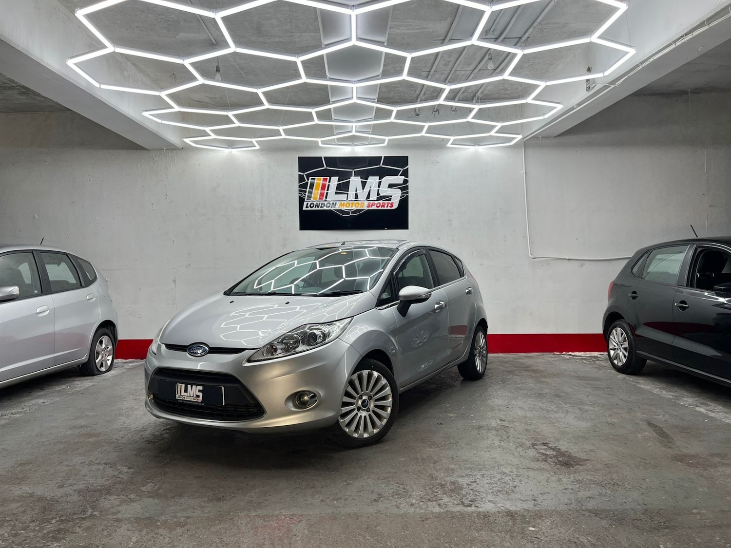 Used Ford Fiesta 2010 for sale - 77579809: Photo 5