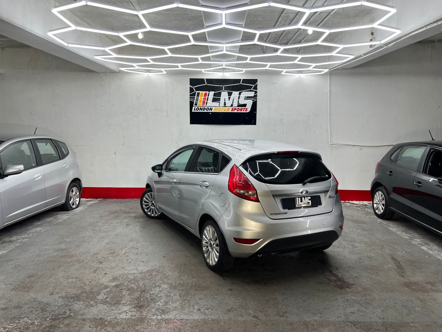 Used Ford Fiesta 2010 for sale - 77579809: Photo 69