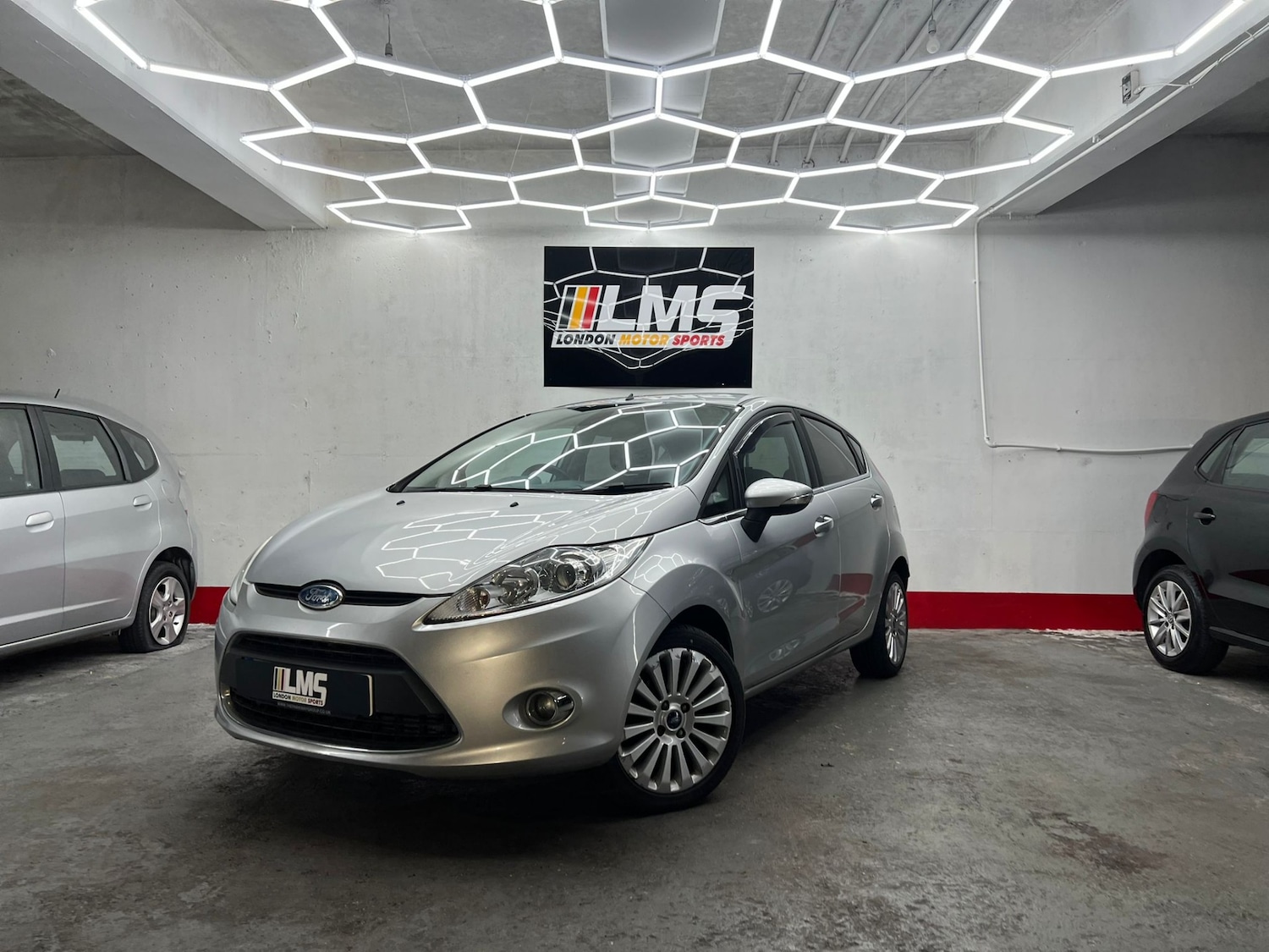 Used Ford Fiesta 2010 for sale - 77579809: Photo 7