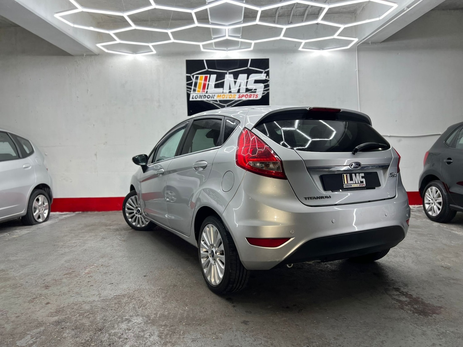 Used Ford Fiesta 2010 for sale - 77579809: Photo 77