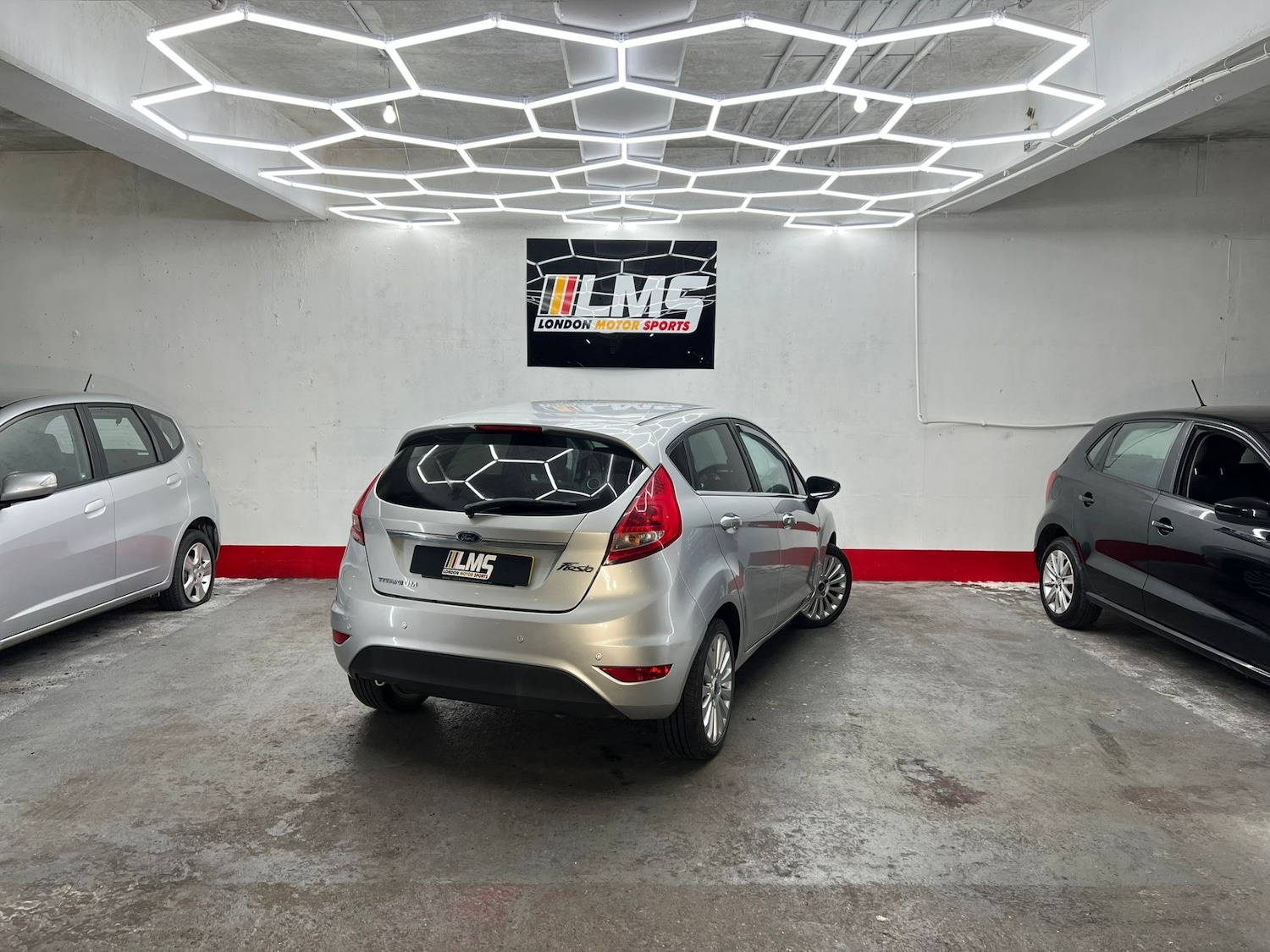 Used Ford Fiesta 2010 for sale - 77579809: Photo 95