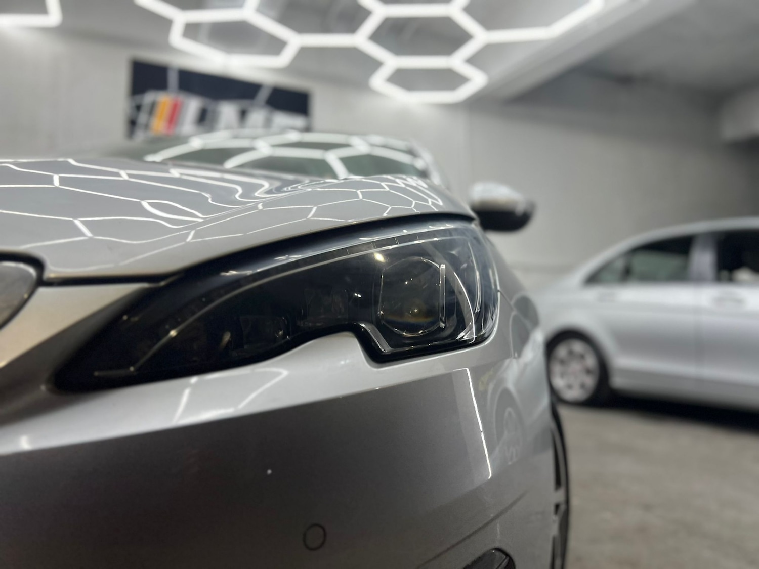 Used Peugeot 308 2014 for sale - 77903363: Photo 13