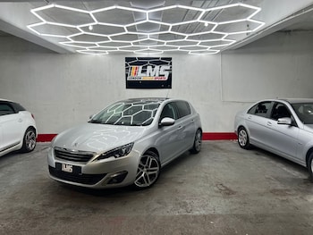 Used Peugeot 308 2014 for sale - 77903363: Photo