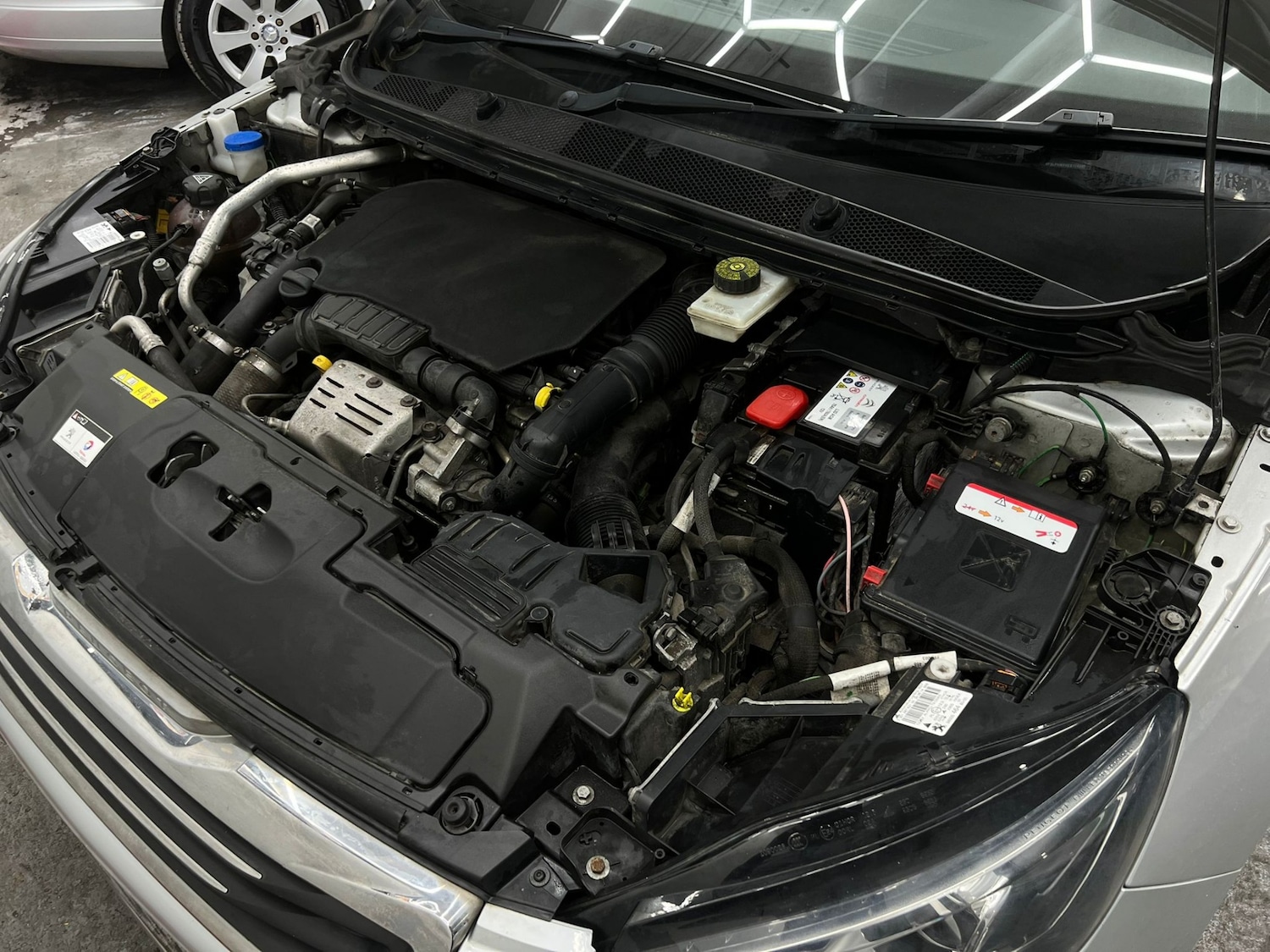 Used Peugeot 308 2014 for sale - 77903363: Photo 48