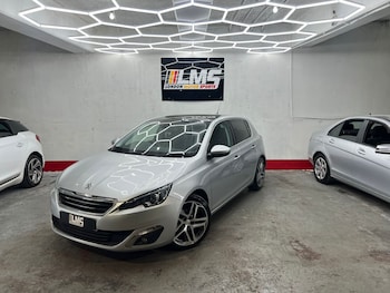 Used Peugeot 308 2014 for sale - 77903363: Photo