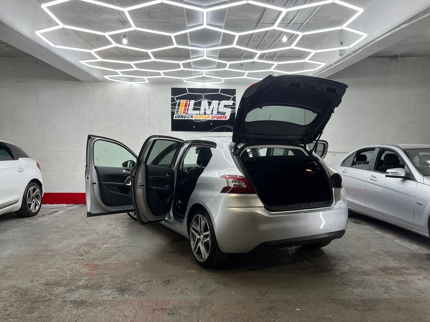 Used Peugeot 308 2014 for sale - 77903363: Photo 77