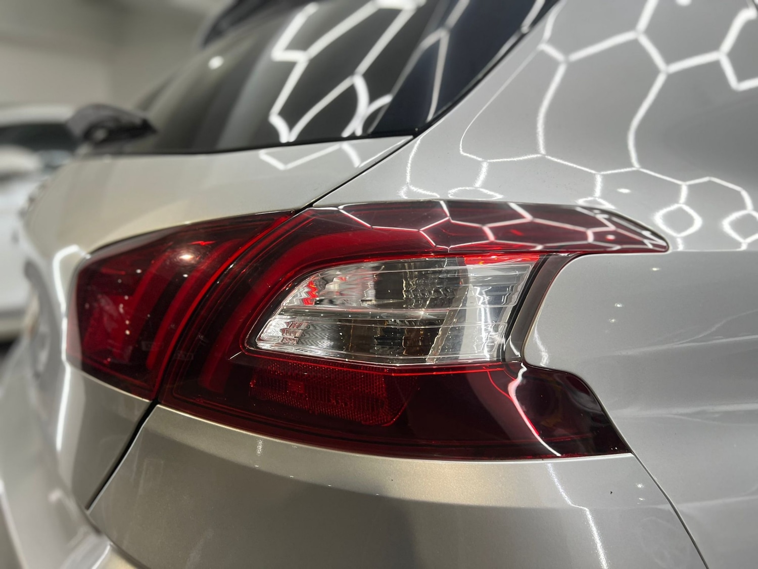 Used Peugeot 308 2014 for sale - 77903363: Photo 92