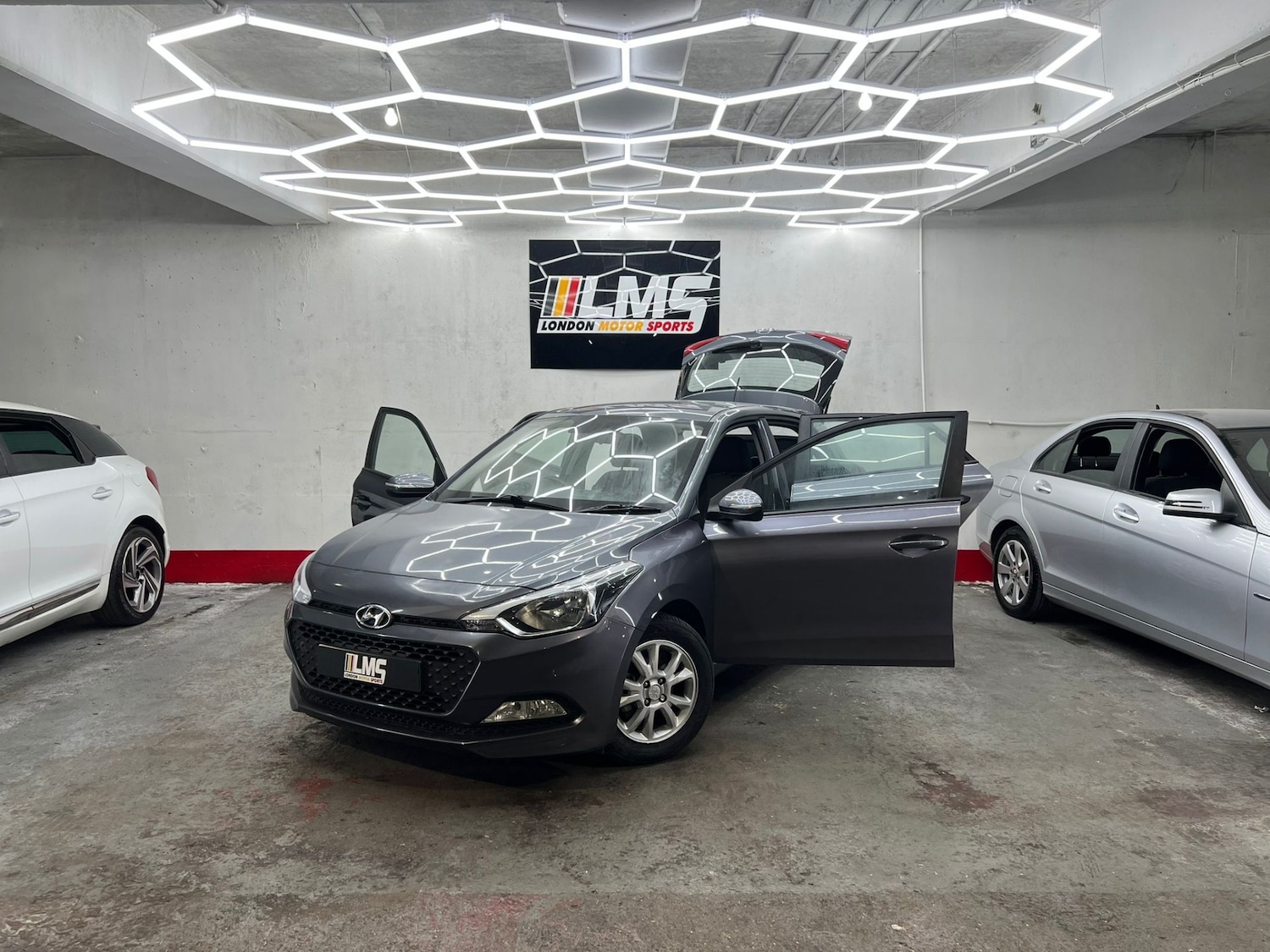 Used Hyundai i20 2018 for sale - 78131449: Photo 23
