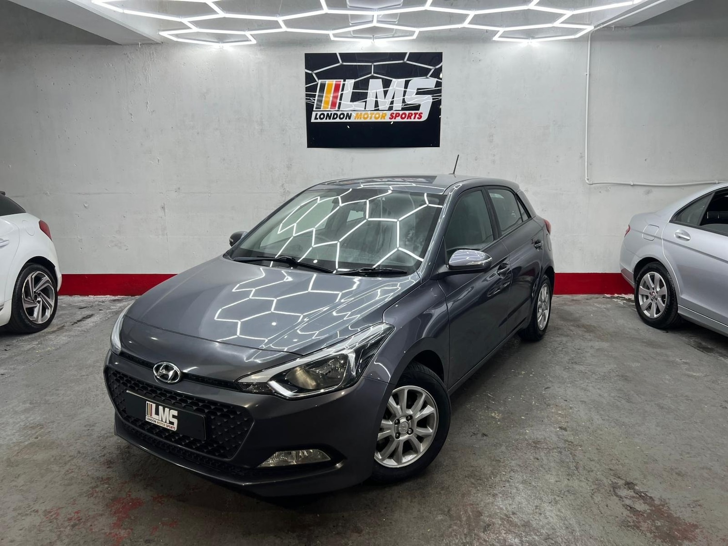 Used Hyundai i20 2018 for sale - 78131449: Photo 4
