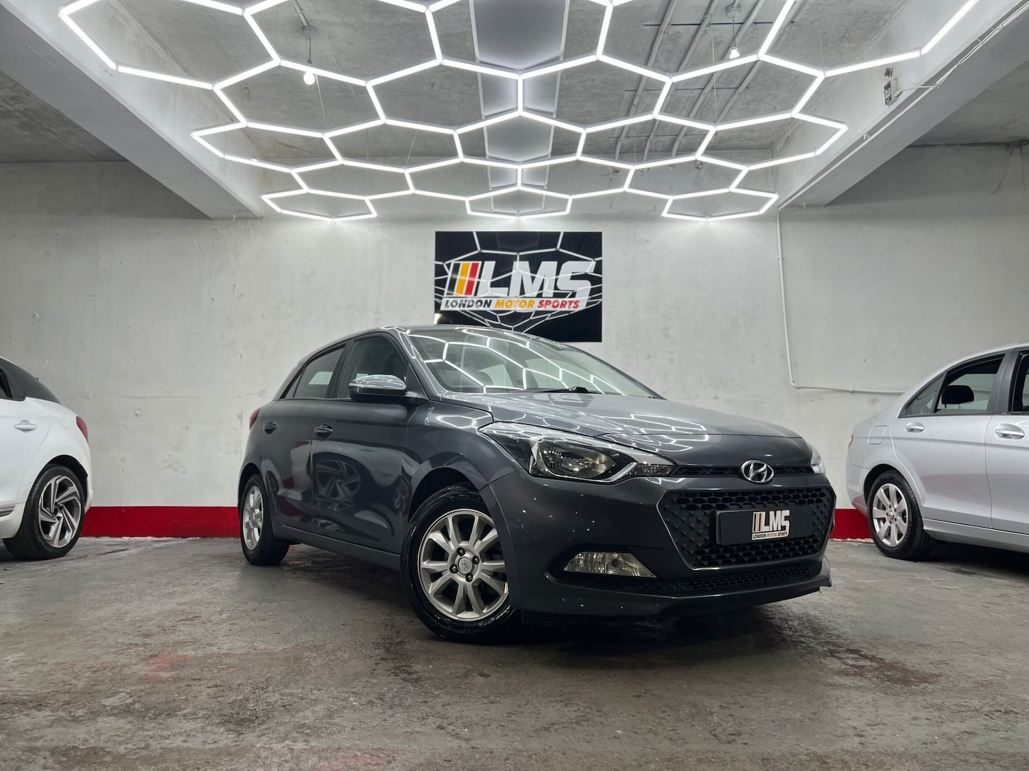 Used Hyundai i20 2018 for sale - 78131449: Photo 41