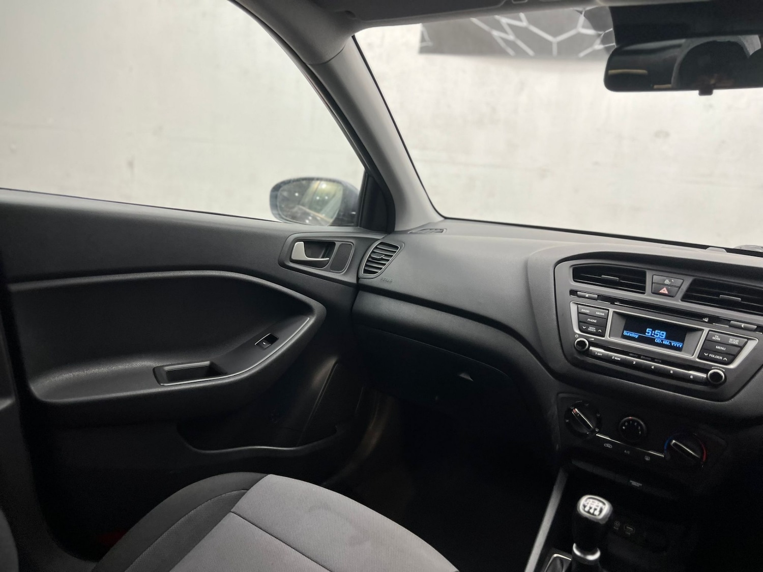 Used Hyundai i20 2018 for sale - 78131449: Photo 65