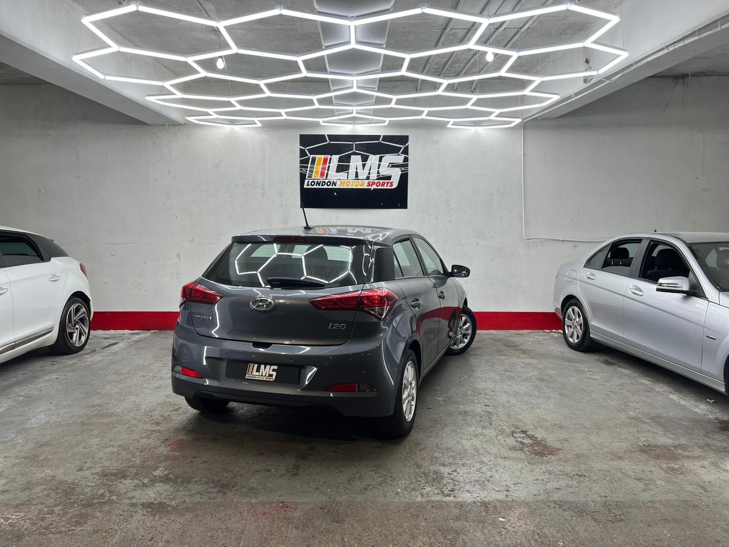 Used Hyundai i20 2018 for sale - 78131449: Photo 79