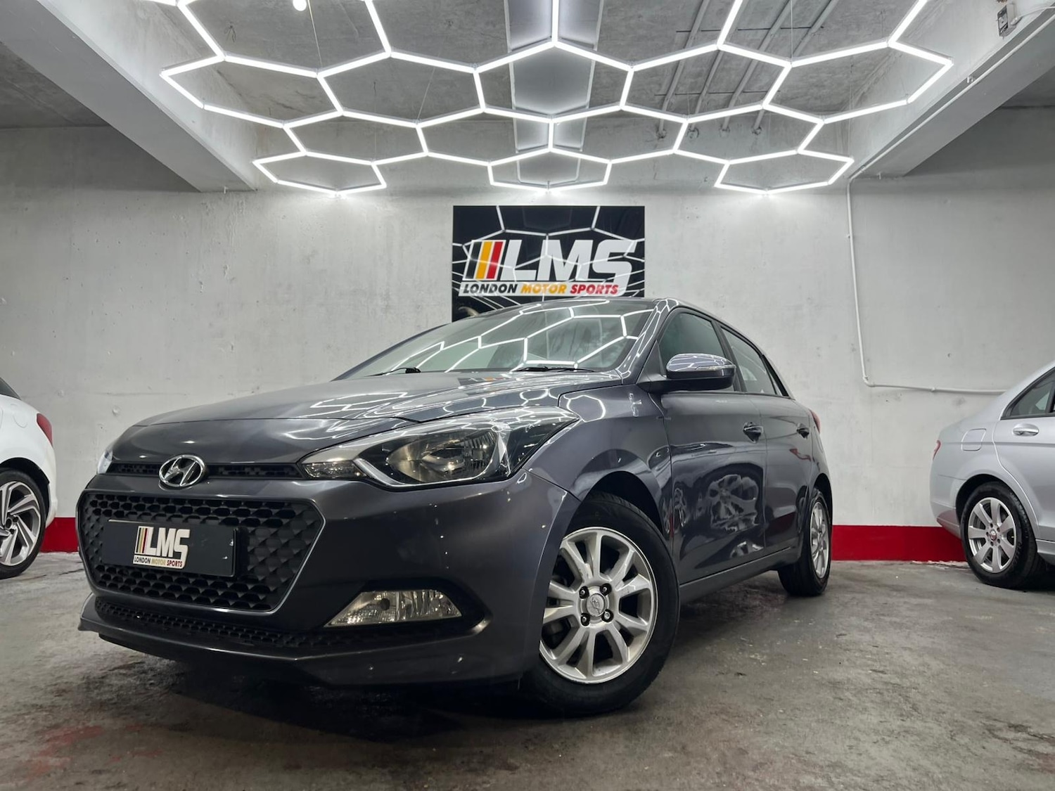 Used Hyundai i20 2018 for sale - 78131449: Photo 8