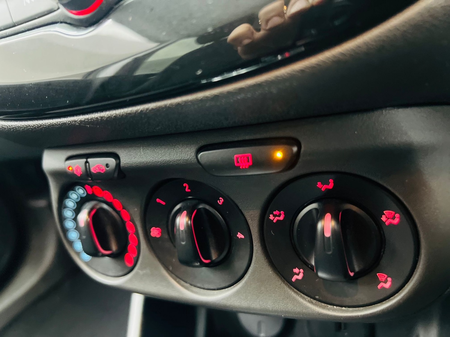 Used Vauxhall Corsa 2016 for sale - 75546345: Photo 54