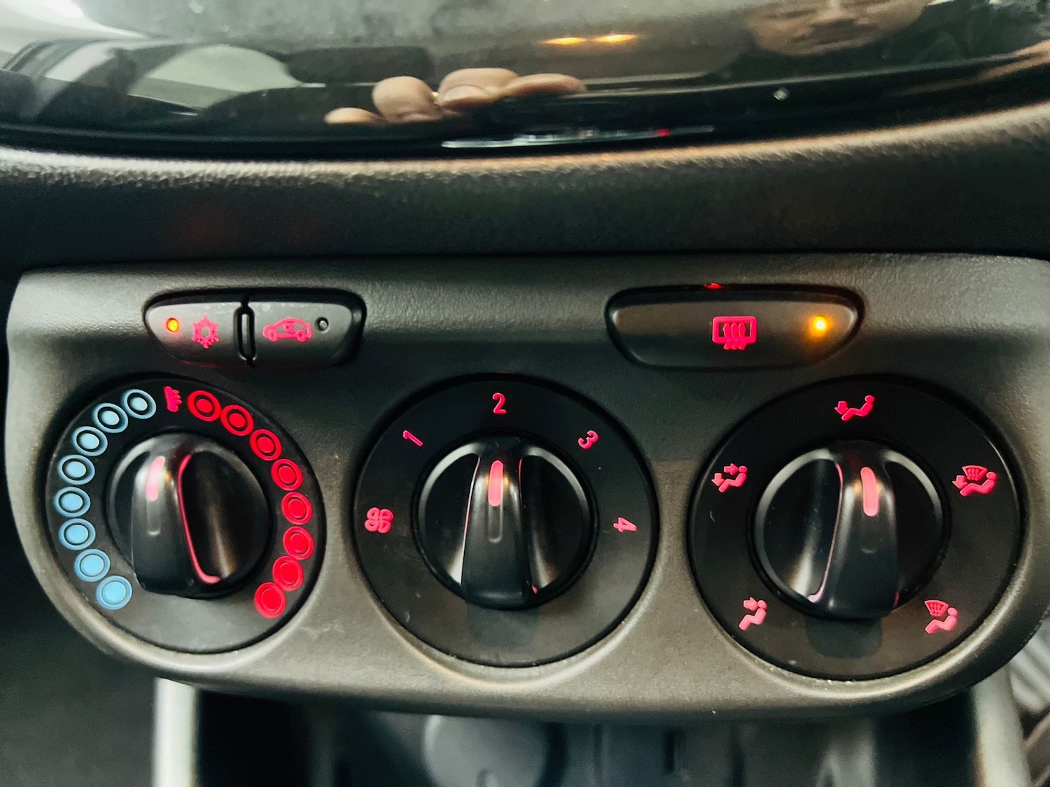 Used Vauxhall Corsa 2016 for sale - 75546345: Photo 55