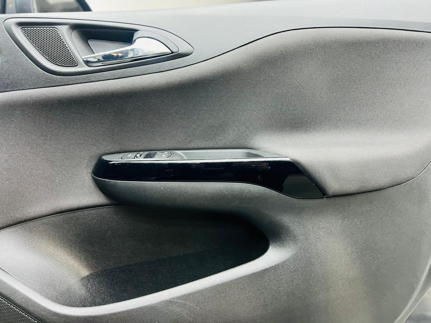 Used Vauxhall Corsa 2016 for sale - 75546345: Photo 58