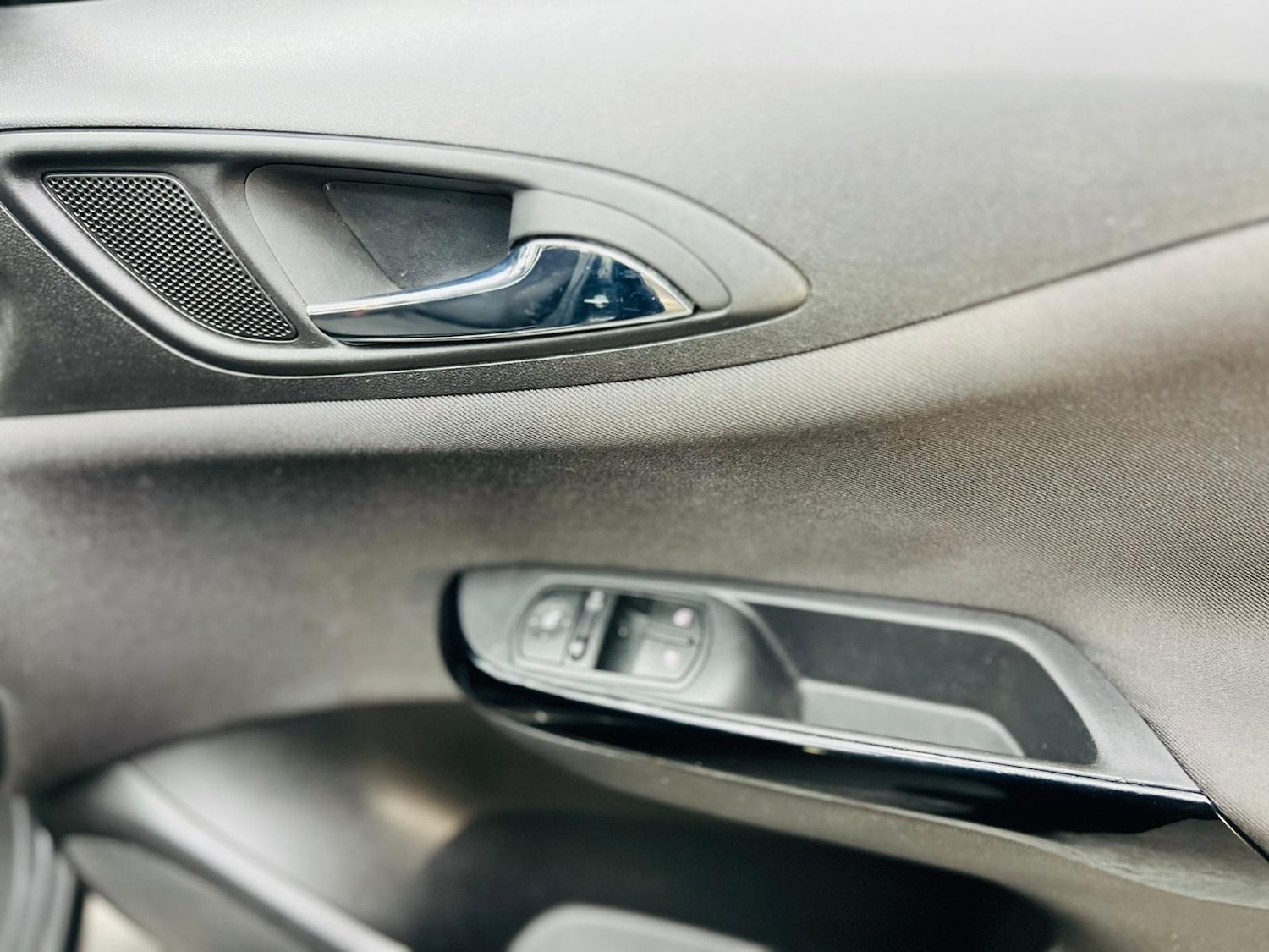 Used Vauxhall Corsa 2016 for sale - 75546345: Photo 59