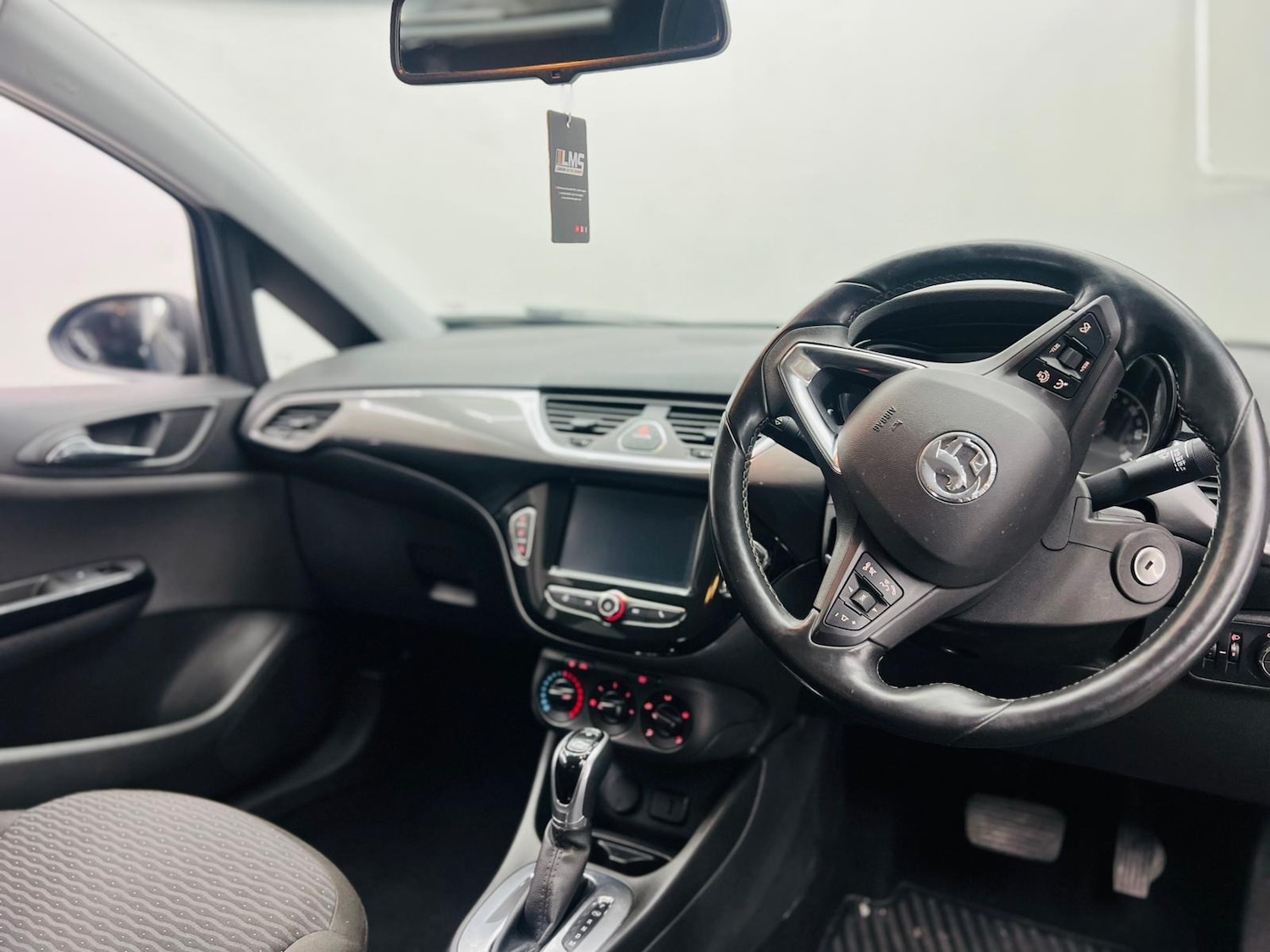 Used Vauxhall Corsa 2016 for sale - 75546345: Photo 64