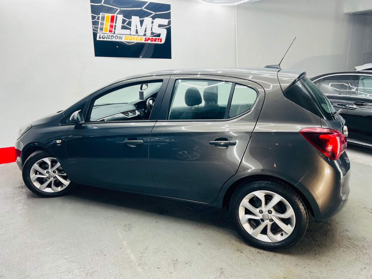 Used Vauxhall Corsa 2016 for sale - 75546345: Photo 75